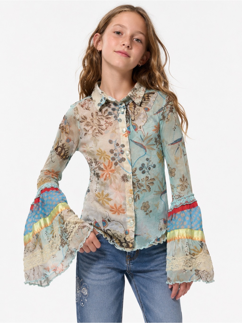 Mary-Kate and Ashley Girls
Butterfly Mesh Bell Sleeve Top
Size S 6/6X Boho
Fairy